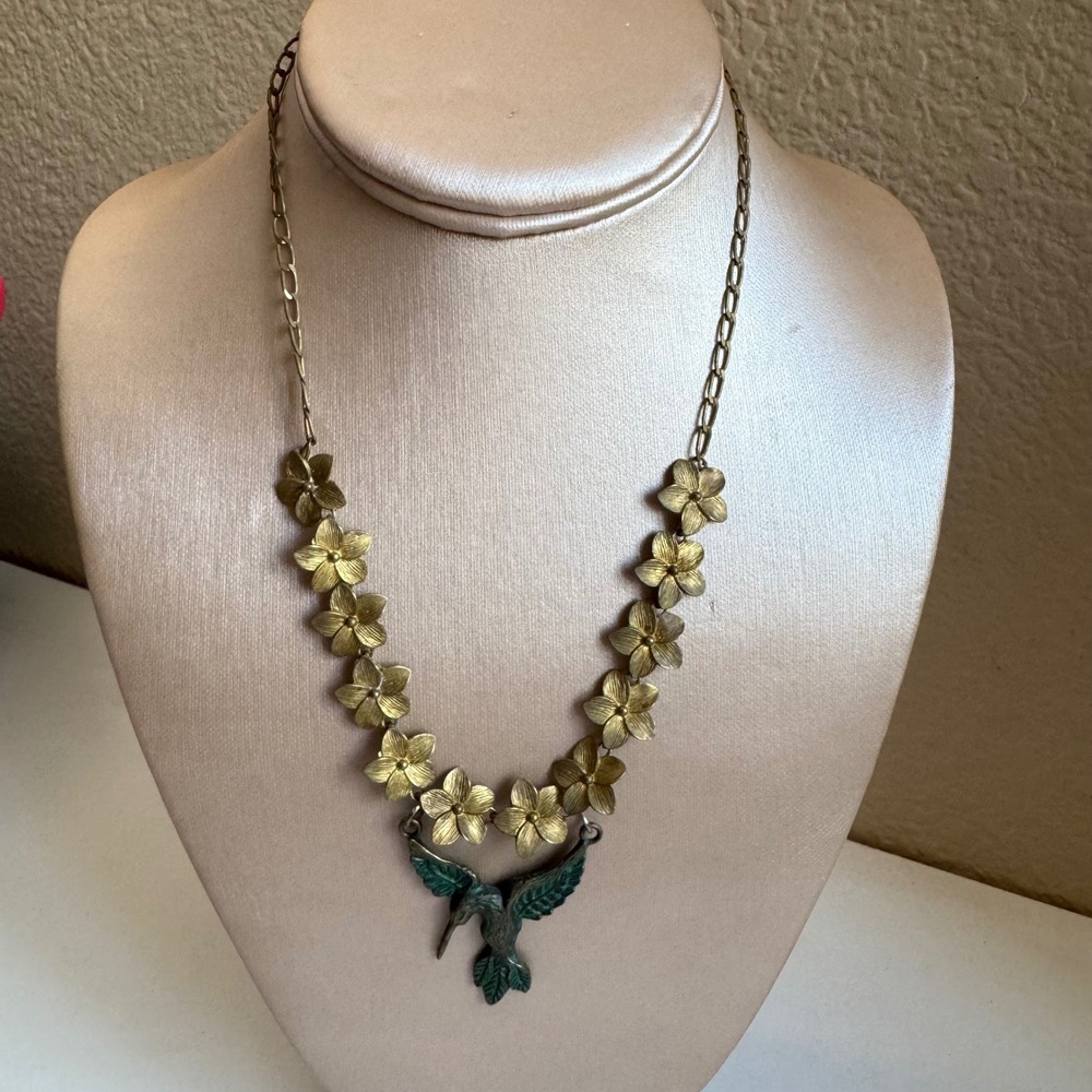 Vintage Style Hummingbird Floral Statement Necklace Verdigris Gold Tone Patina